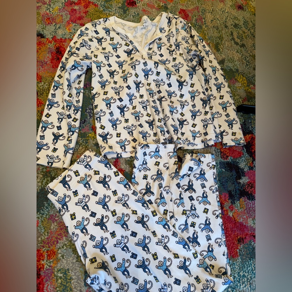 RARE ROLLER RABBIT PJS